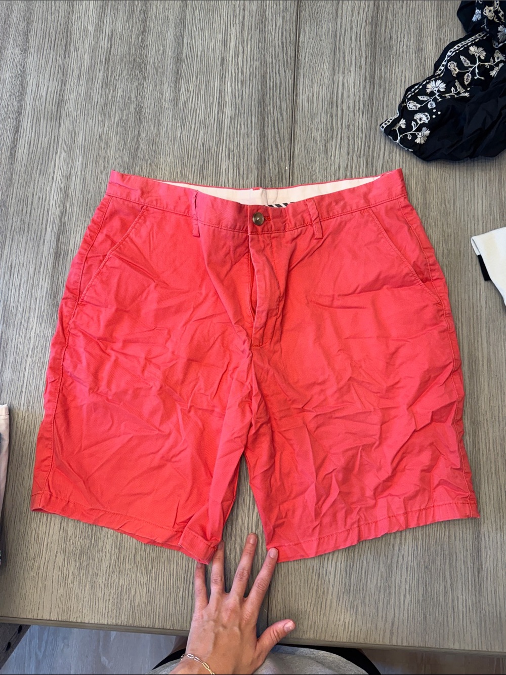 Men's Coral Shorts